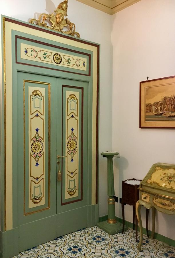 Old Taverna Sorrentina Εξωτερικό φωτογραφία